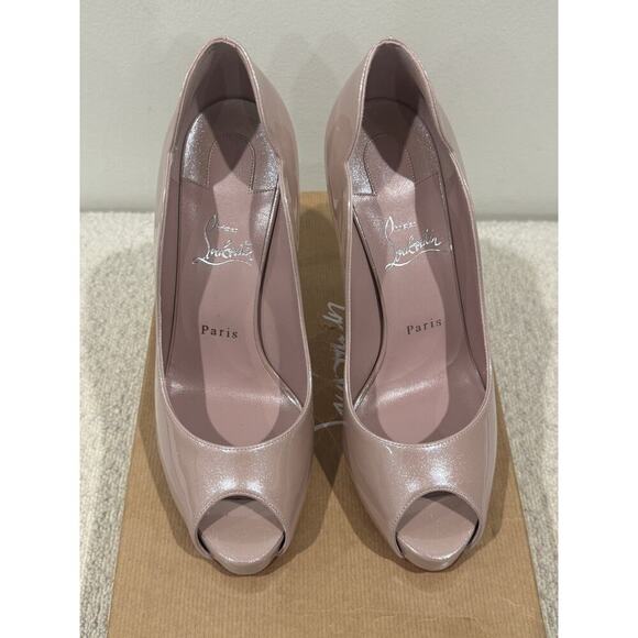 CHRISTIAN LOUBOUTIN
HOT CHICK ALTA 120 PATENT VINTAGE ROSE BNIB 39.5 - Picture 2 of 7